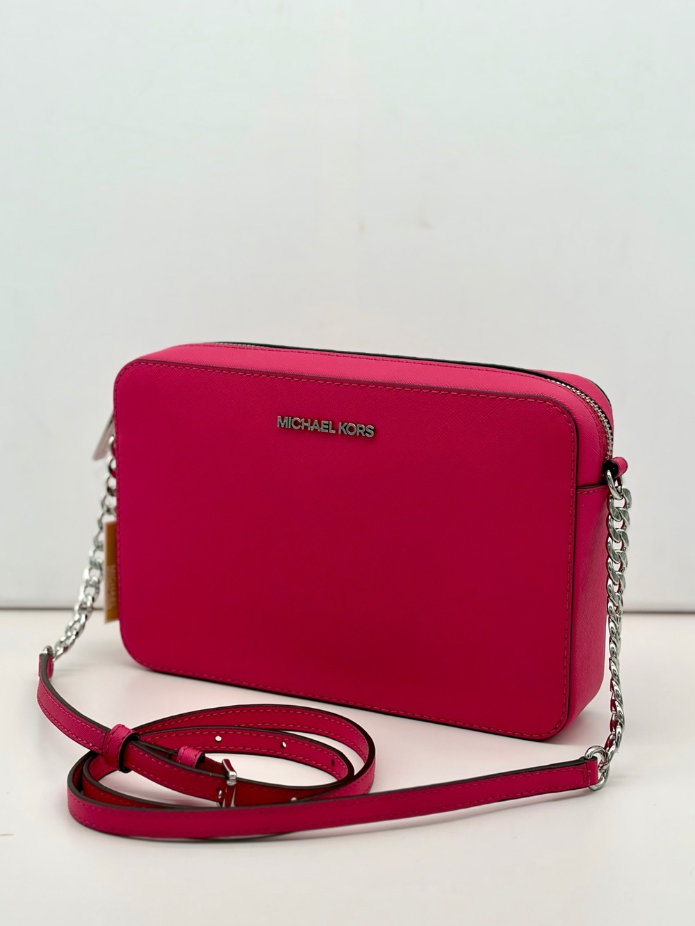 Michael Kors Jet Set Large Saffiano
Leather EW Crossbody Bag Dragonfruit